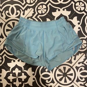 lululemon size 4 blue hotty hot shorts